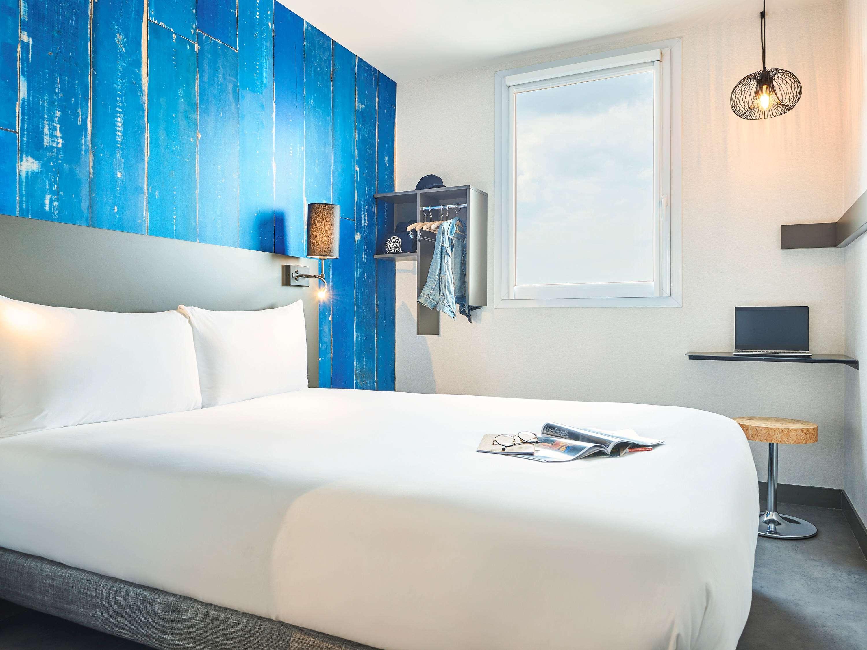 Greet Hotel Paris Porte De La Chapelle - Arena Saint-Denis  Kültér fotó