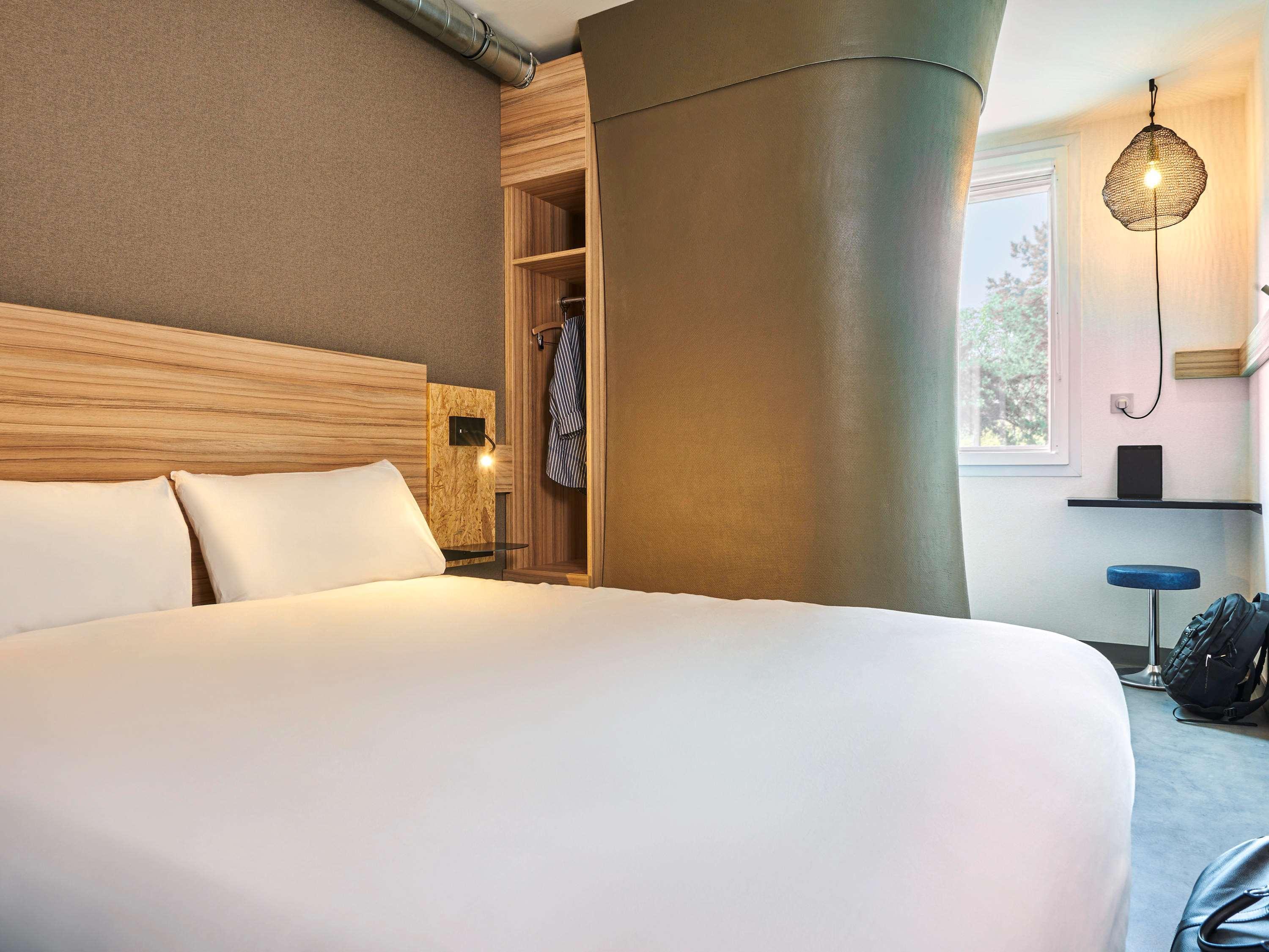 Greet Hotel Paris Porte De La Chapelle - Arena Saint-Denis  Kültér fotó