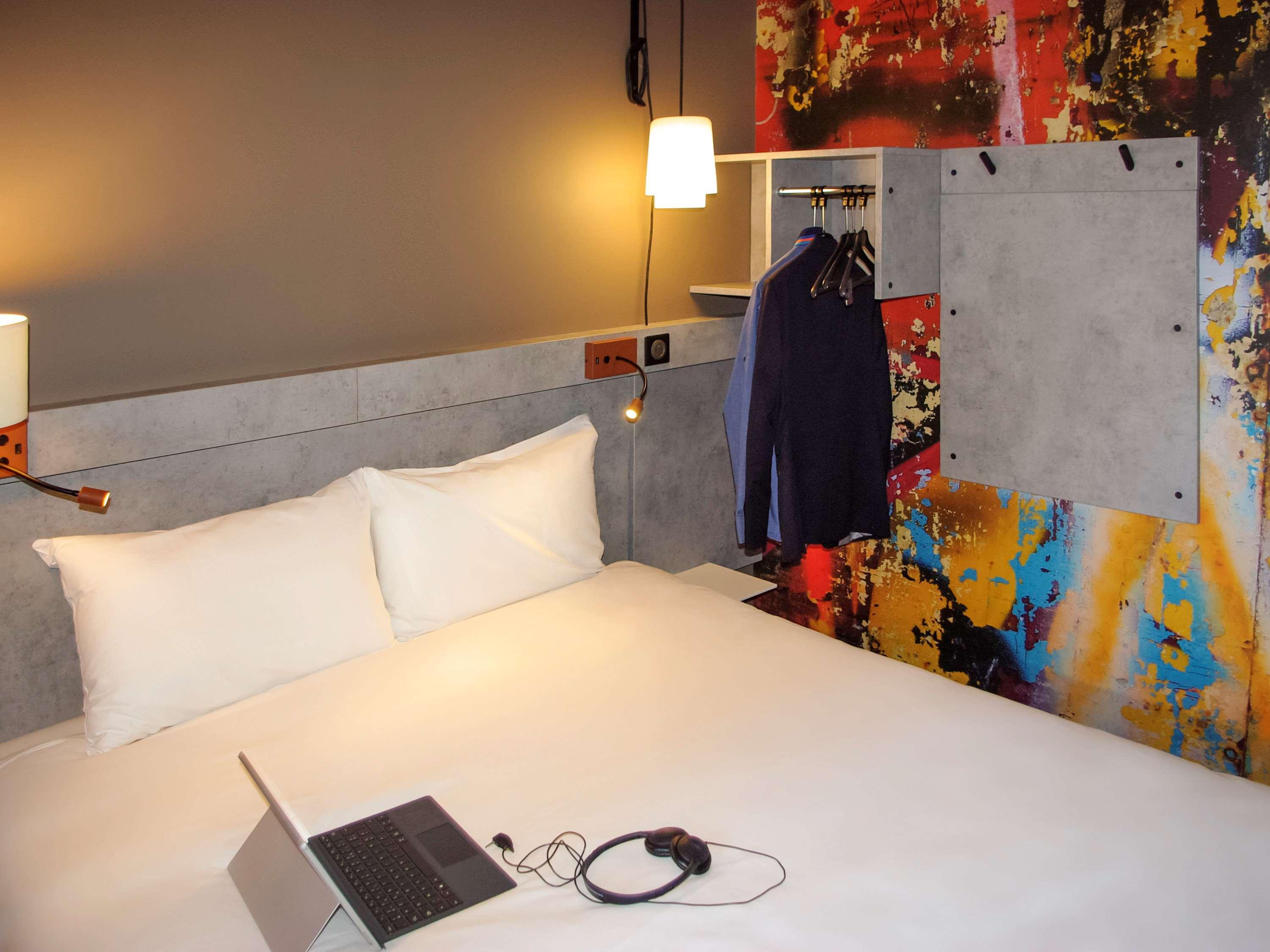 Greet Hotel Paris Porte De La Chapelle - Arena Saint-Denis  Kültér fotó